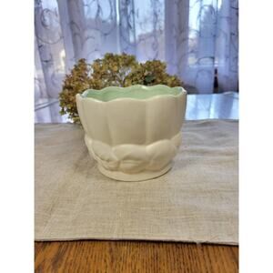 Vintage Red Wing Planter 1403, Art Pottery Pot, Scalloped Edge Leaf Spring Decor